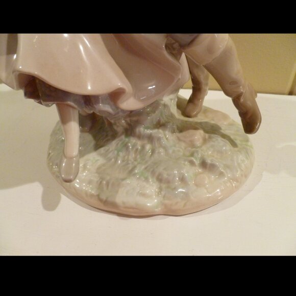 Nao by Lladro Vintage 1978 Figurine #278 Merry Youth Couple Strolling - Picture 13 of 15